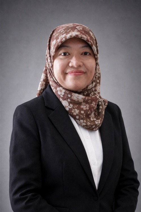 Dr. Hevy Risqi Maharani, S.Pd., M.Pd.