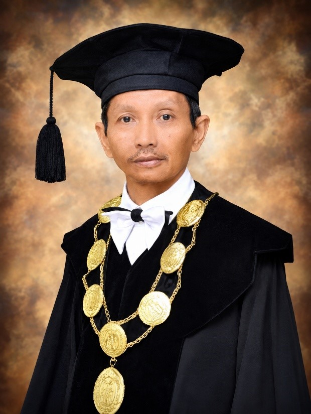 Prof. Dr. Zuhdan K. Prasetyo, M.Pd.